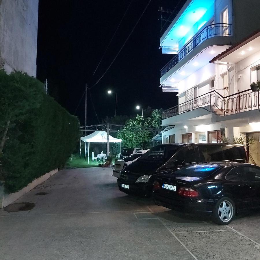 Hotel Drosia Messíni Buitenkant foto